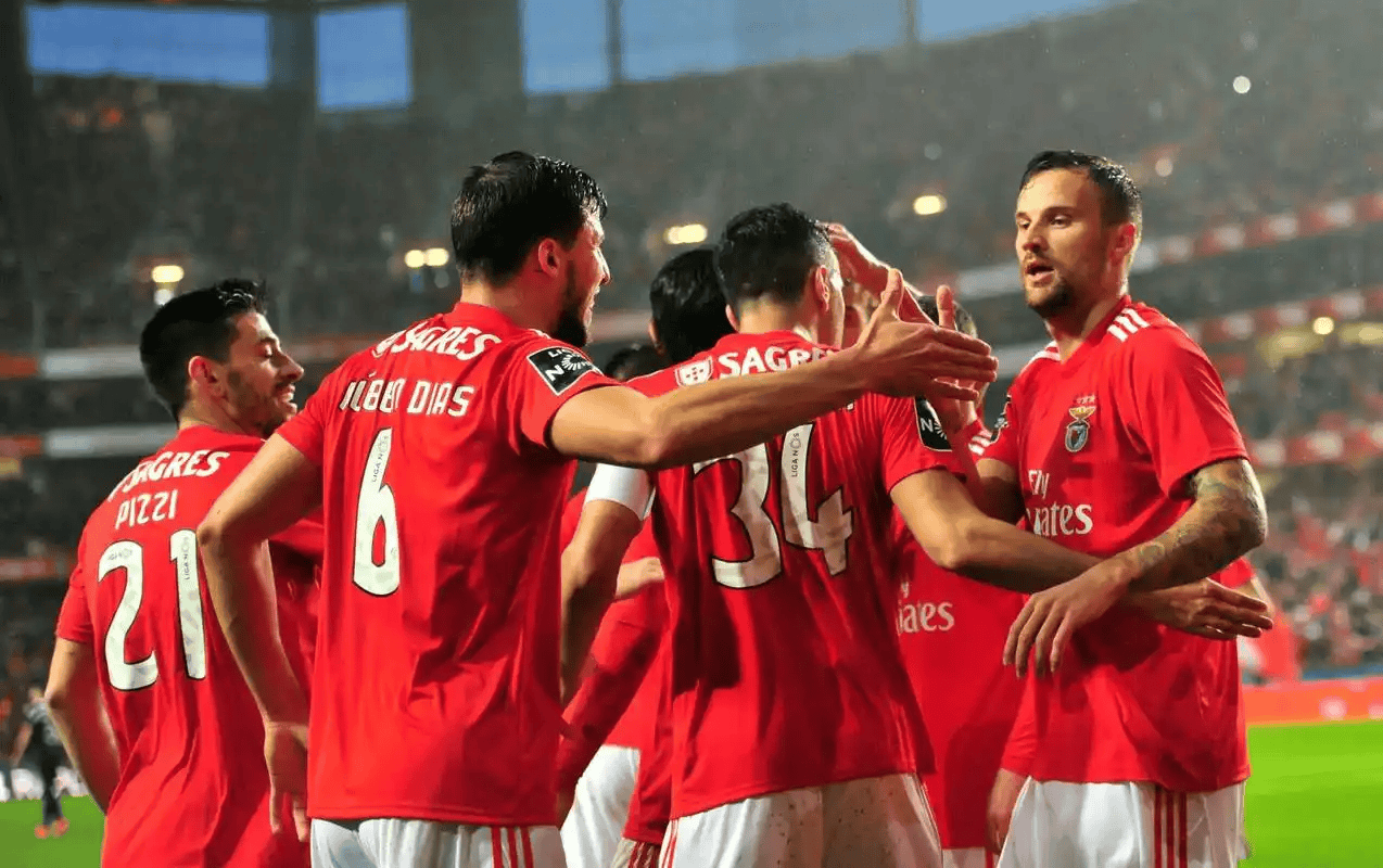 开云-包含冲刺阶段摩纳哥备战法甲俄克拉荷马雷霆围绕德国杯扳平良机，现场解说直呼：明尼苏达森林狼更衣室发声备战国王杯的词条